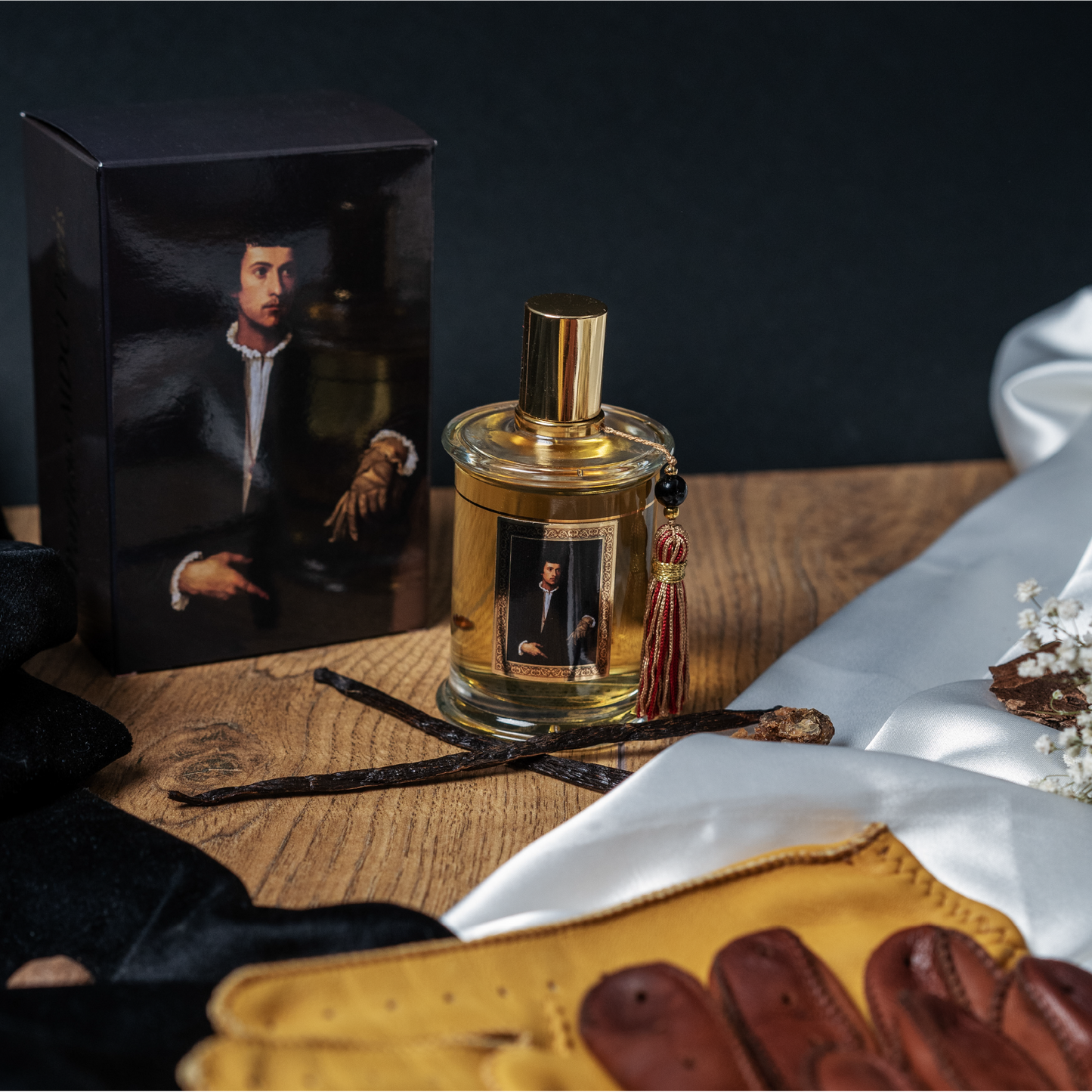 L'HOMME AUX GANTS PAINTERS COLLECTION
